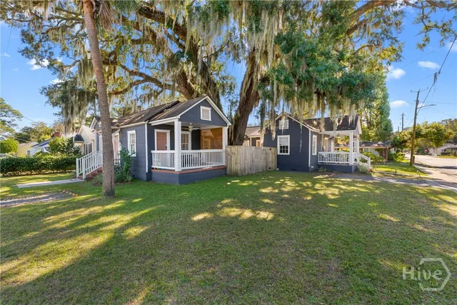 $1,750 | 2141 New York Avenue, Unit A, Savannah, GA 31404