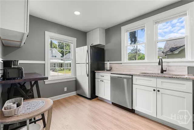 $1,750 | 2141 New York Avenue, Unit A, Savannah, GA 31404