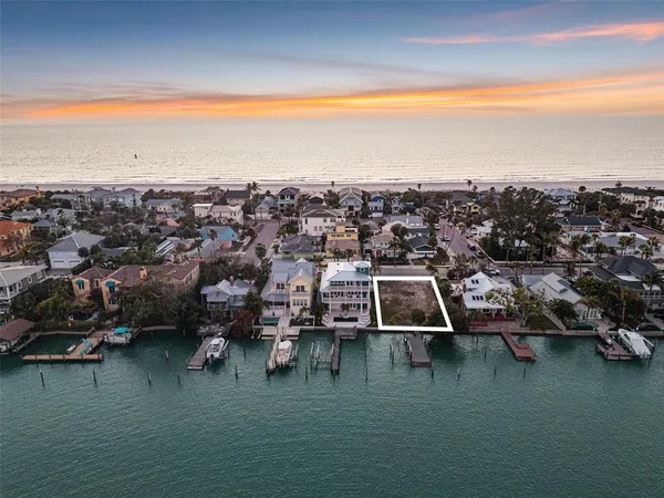 $1,950,000 | 2505 Pass A Grille Way, St. Pete Beach, FL 33706