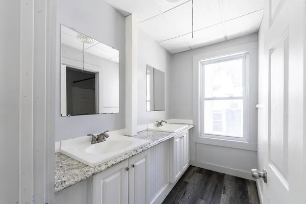 $2,000 | 30 Chestnut Street, Unit 2, Fitchburg, MA 01420