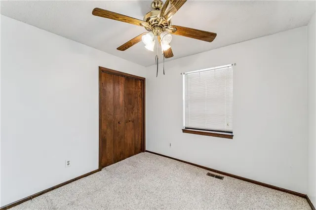 $300,000 | 13021 222nd Street, Linwood, KS 66052