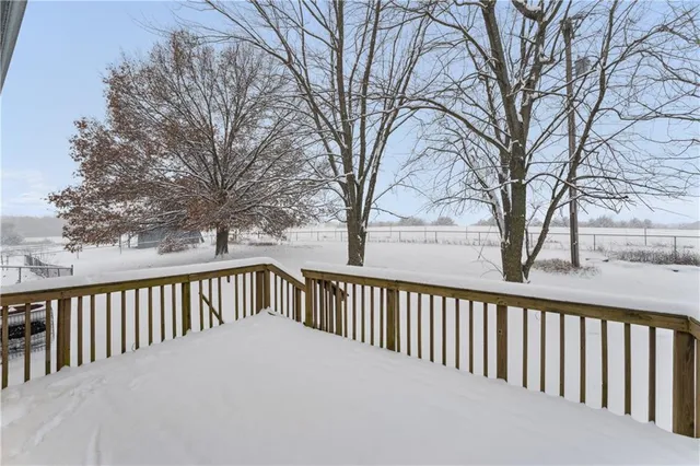 $300,000 | 13021 222nd Street, Linwood, KS 66052