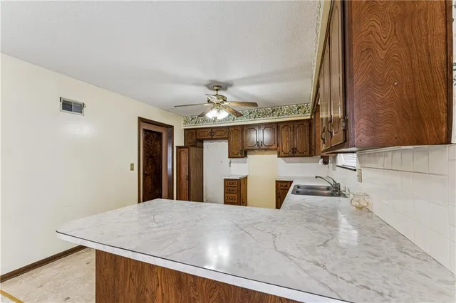 $300,000 | 13021 222nd Street, Linwood, KS 66052