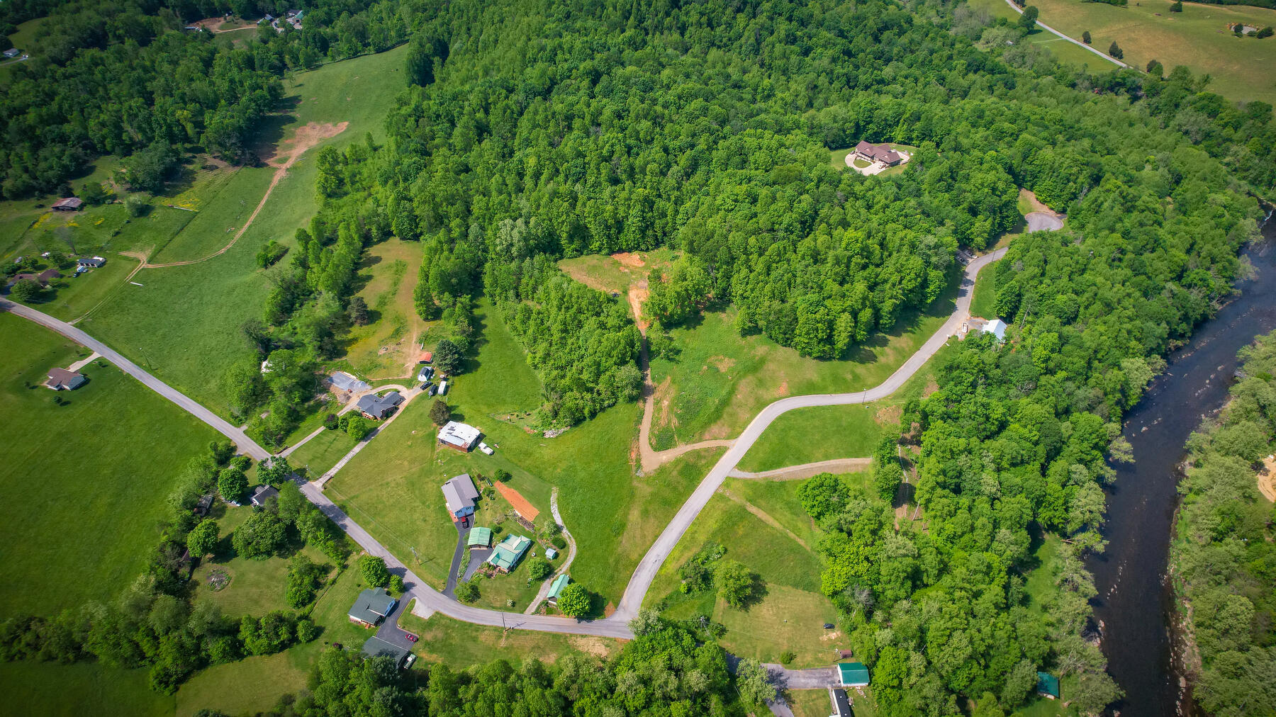 Tbd Tailwater Road, Unit 17 Bluff City, TN 37618 - Photo 1 of 10 002