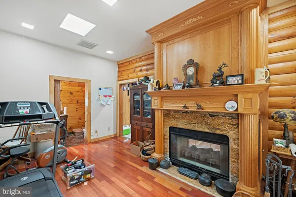 $899,900 | 362 Dell Perkins Road, Louisa, VA 23093