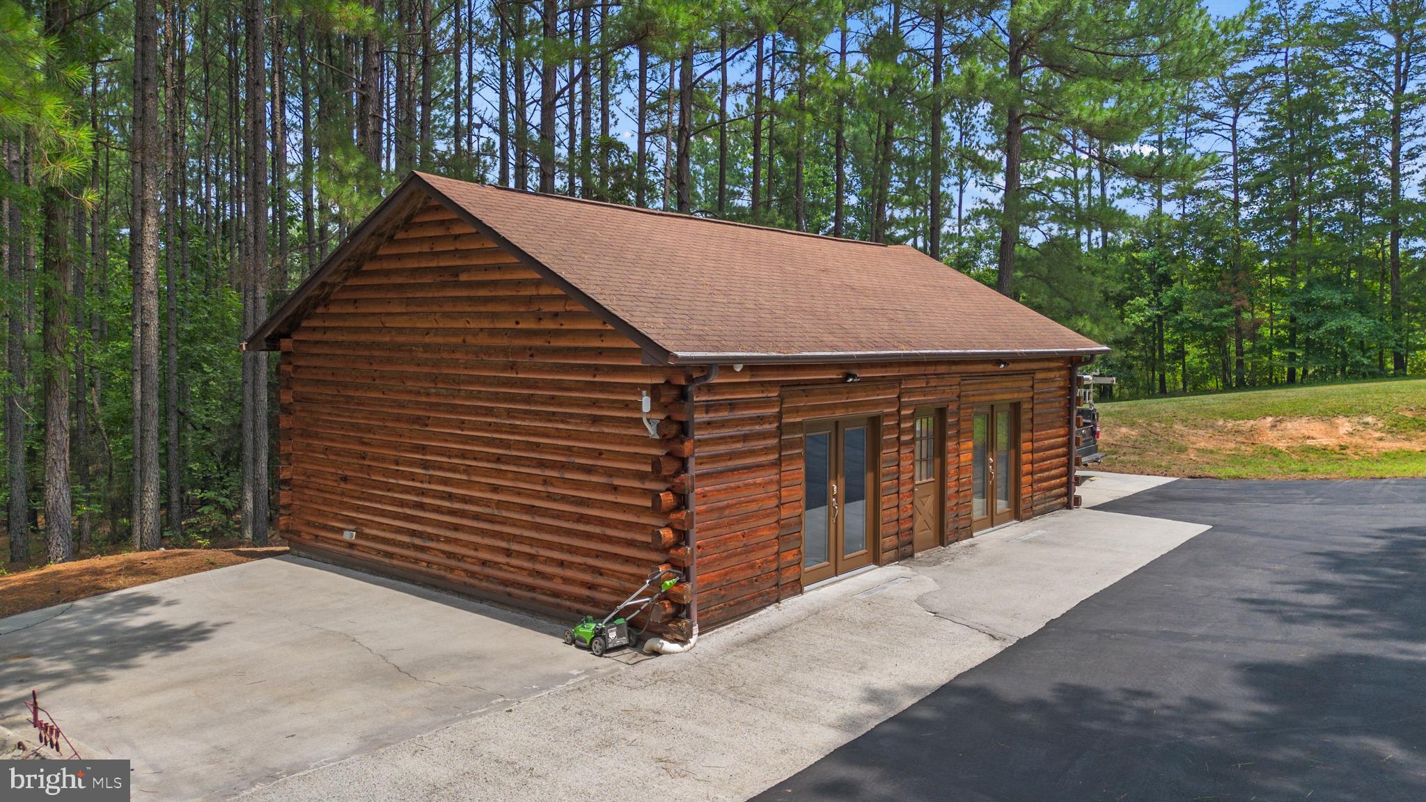 362 Dell Perkins Road Louisa, VA 23093 - Photo 9 of 92