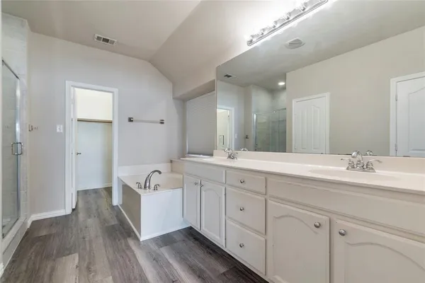 $2,700 | 5109 Keating Street, Fort Worth, TX 76244