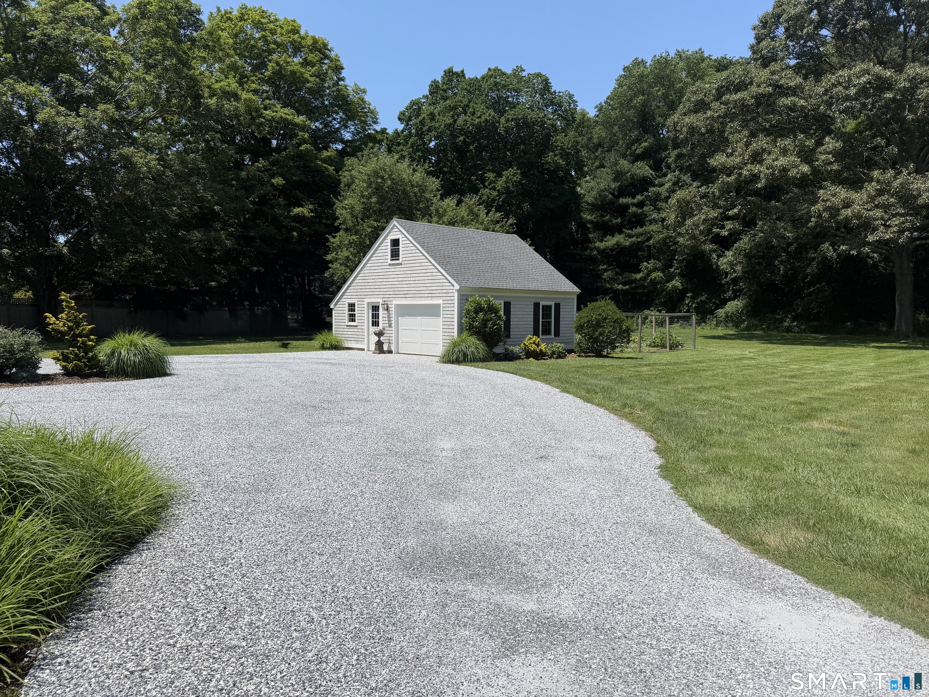 21 B Library Lane Old Lyme, CT 06371 - Photo 4 of 4