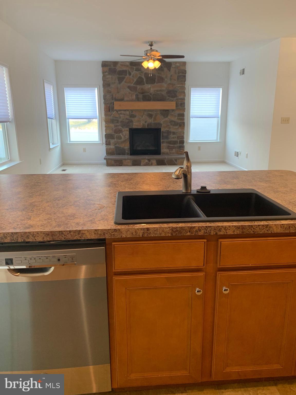 154 Spring Meadows Road Manchester, PA 17345 - Photo 15 of 48 Kitchen View