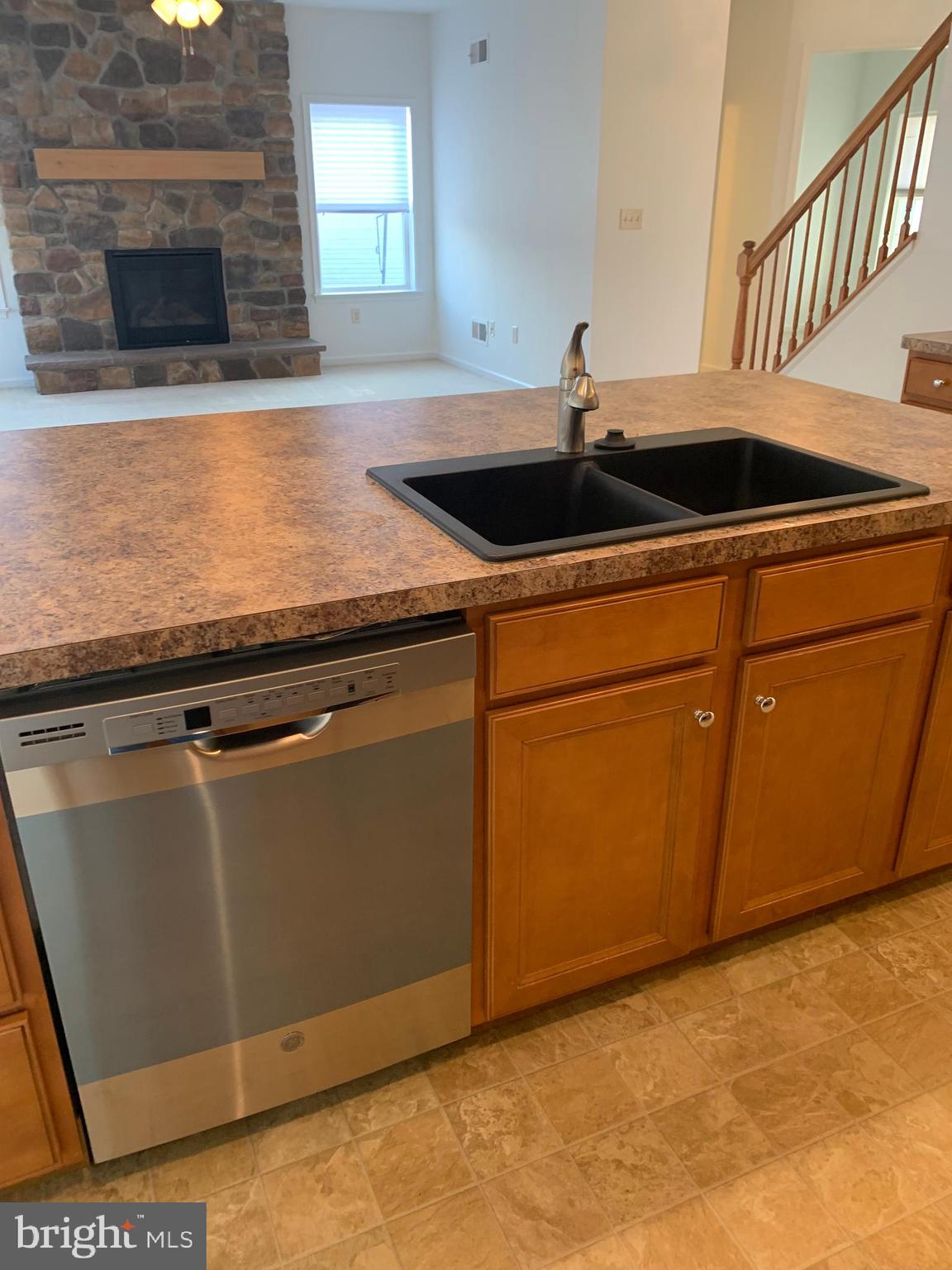 154 Spring Meadows Road Manchester, PA 17345 - Photo 30 of 48 Kitchen