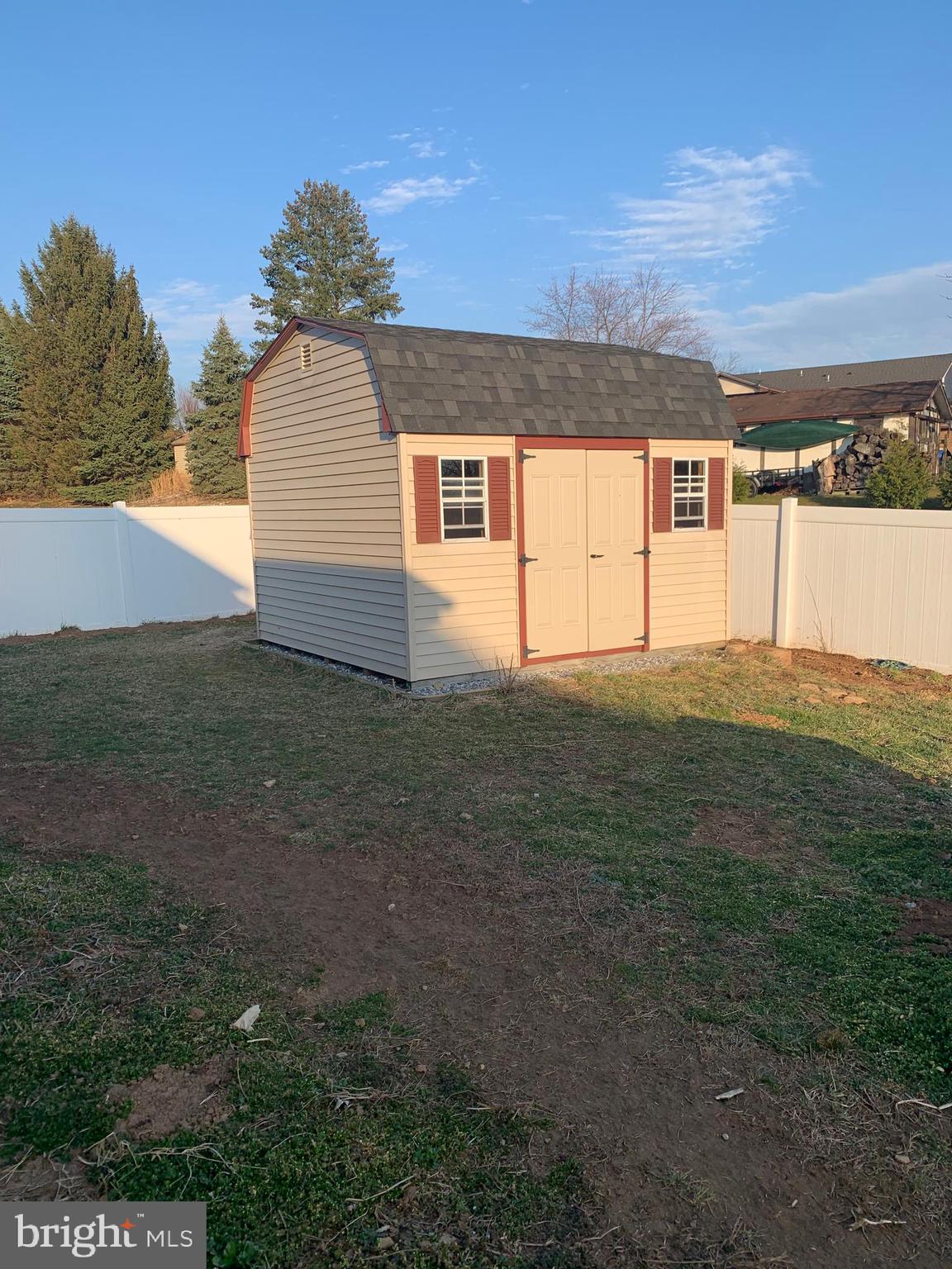 154 Spring Meadows Road Manchester, PA 17345 - Photo 44 of 48 storage shed