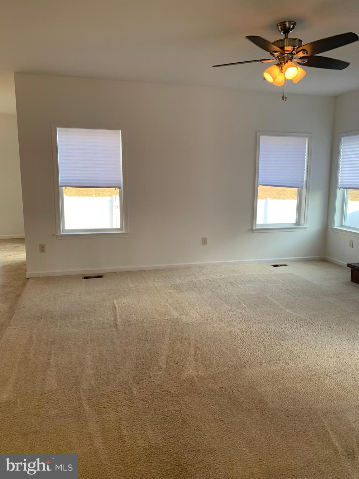 154 Spring Meadows Road Manchester, PA 17345 - Photo 10 of 48 Living Room