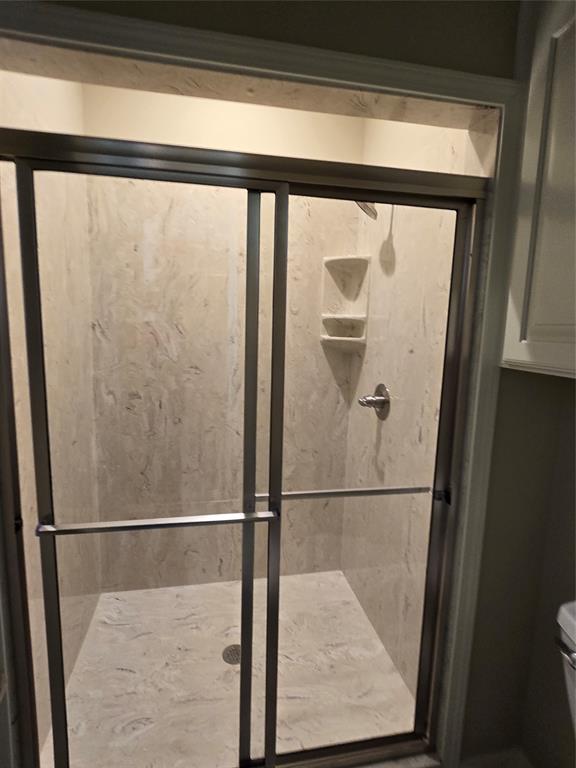 10407 Bethany State Line Road Bethany, LA 71007 - Photo 18 of 19 a close view of sliding glass door