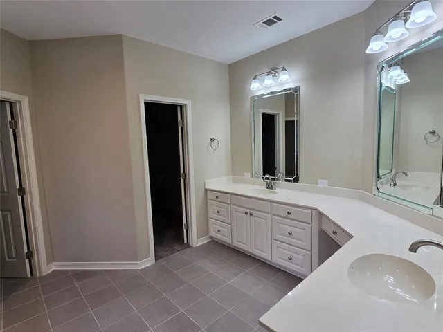 $399,900 | 10407 Bethany State Line Road, Bethany, LA 71007