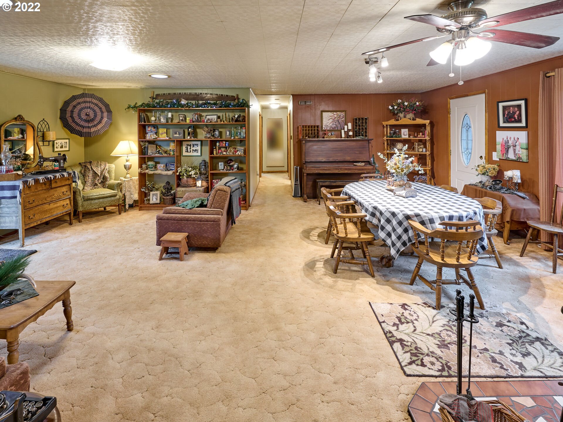 32037 South Wright Road Molalla, OR 97038 - Photo 3 of 26 Gallery Image 3