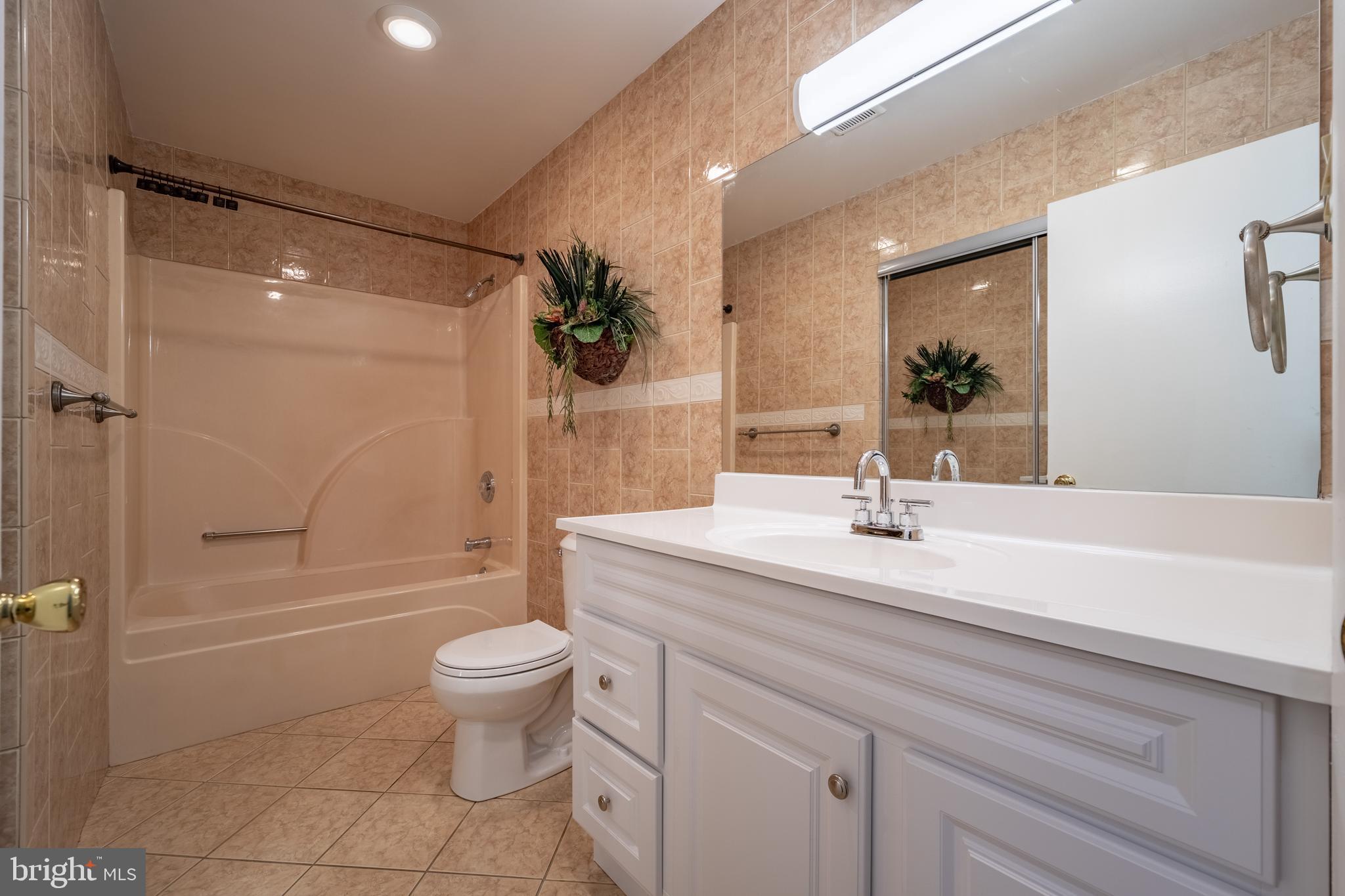 35 Canal Road Ocean Pines, MD 21811 - Photo 17 of 31