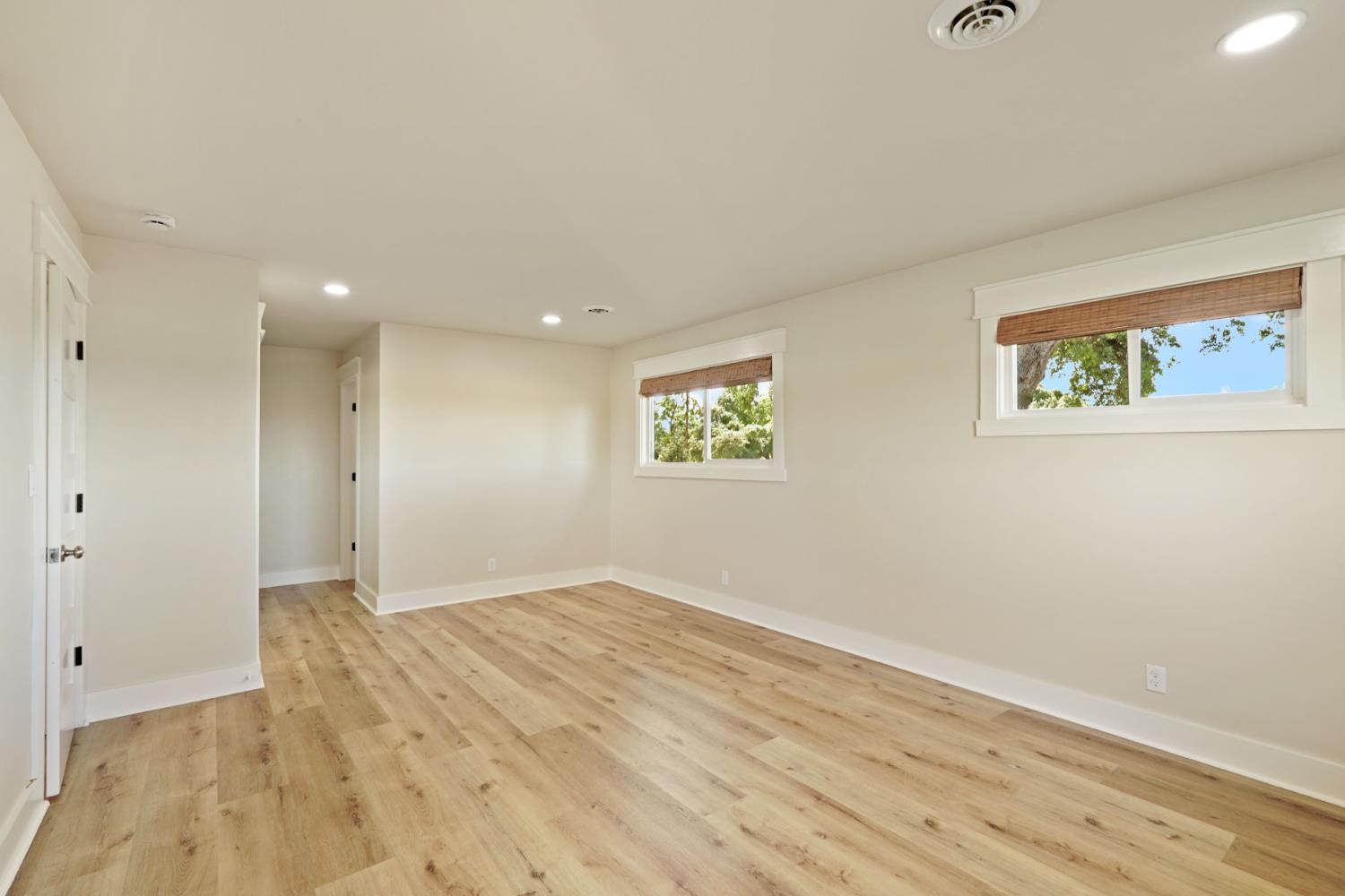 18211 East Jahant Road Acampo, CA 95220 - Photo 20 of 41