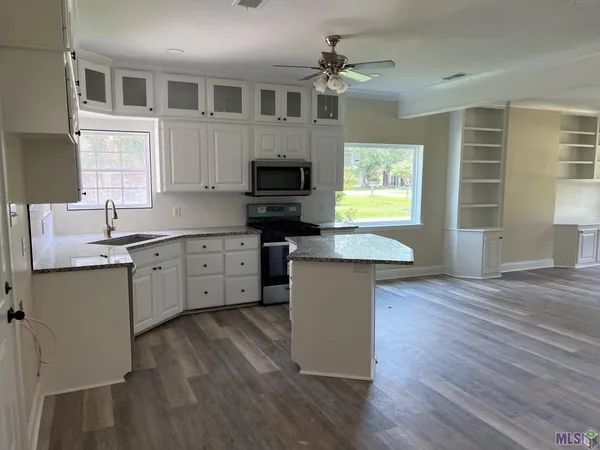 $254,600 | 27499 Tall Oaks Drive, Walker, LA 70785