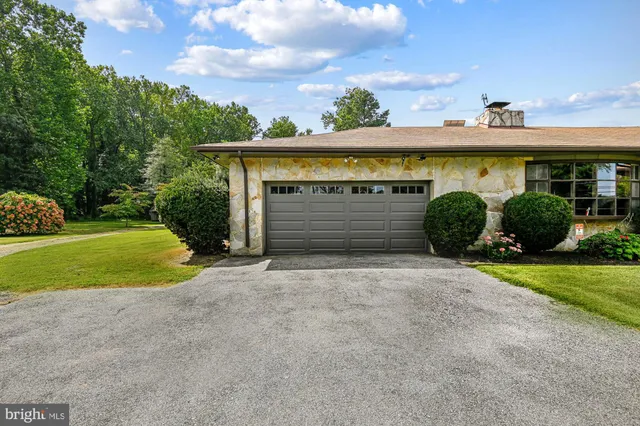 $1,300,000 | 1836 Cherry Road, Annapolis, MD 21409