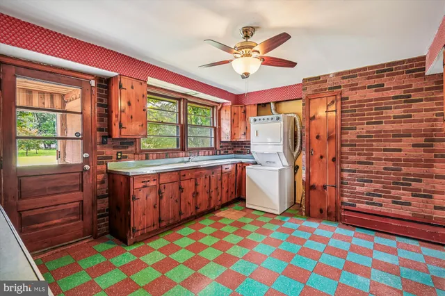 $1,300,000 | 1836 Cherry Road, Annapolis, MD 21409