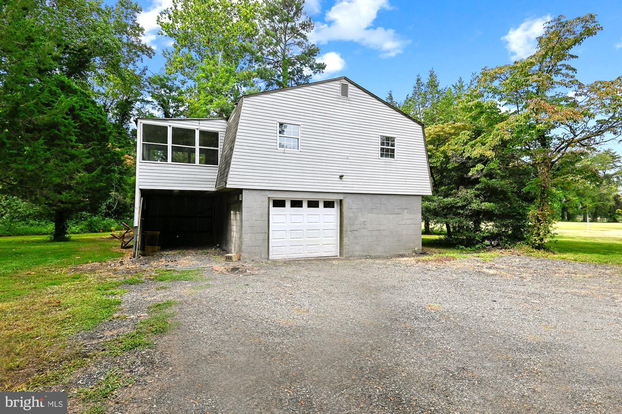 1836 Cherry Road Annapolis, MD 21409 - Photo 5 of 82 Raised 2BR Apartment Enveloped by Nature