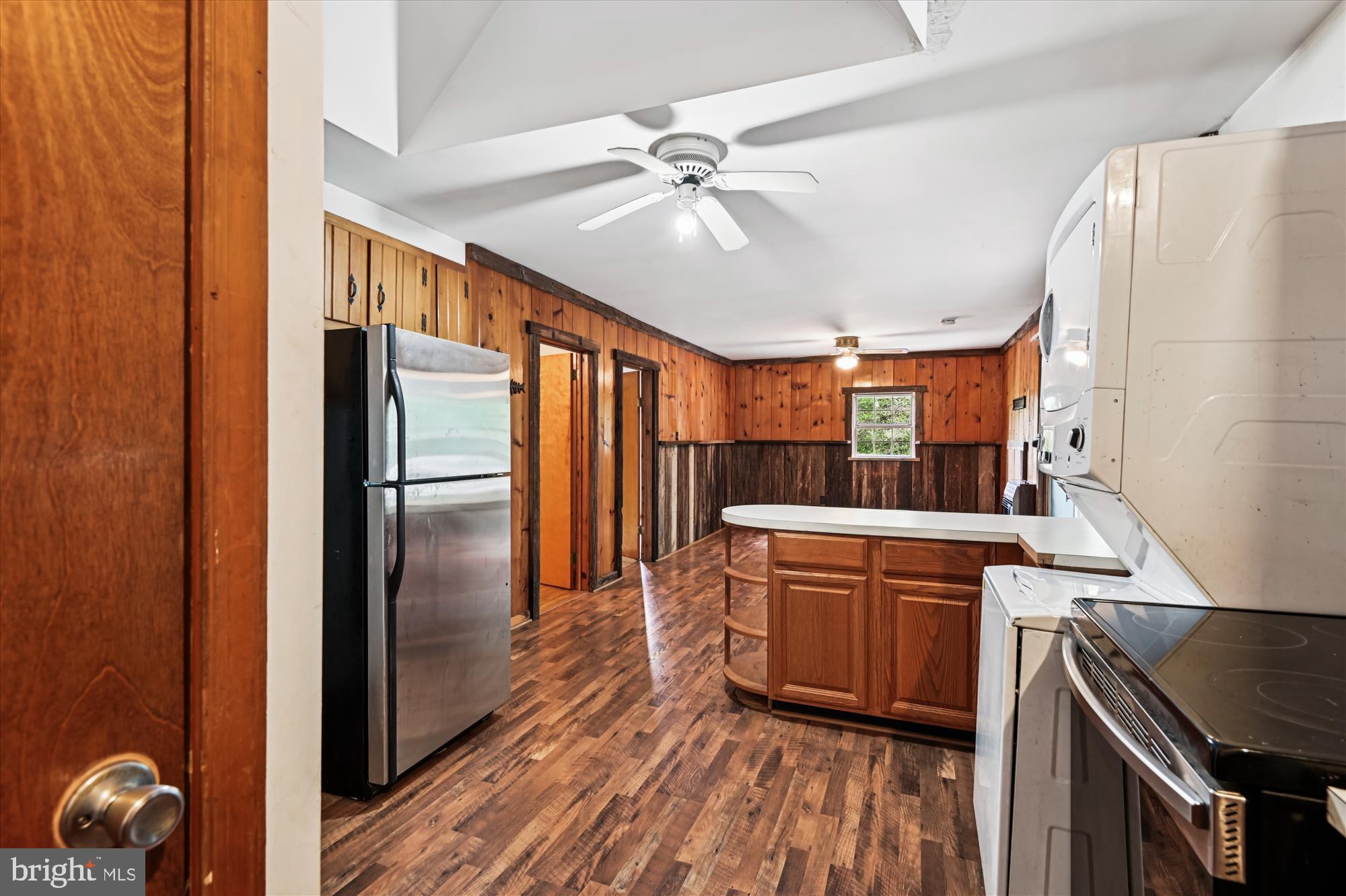1836 Cherry Road Annapolis, MD 21409 - Photo 63 of 82 Inviting Updated Kitchen w/Newer Appliances