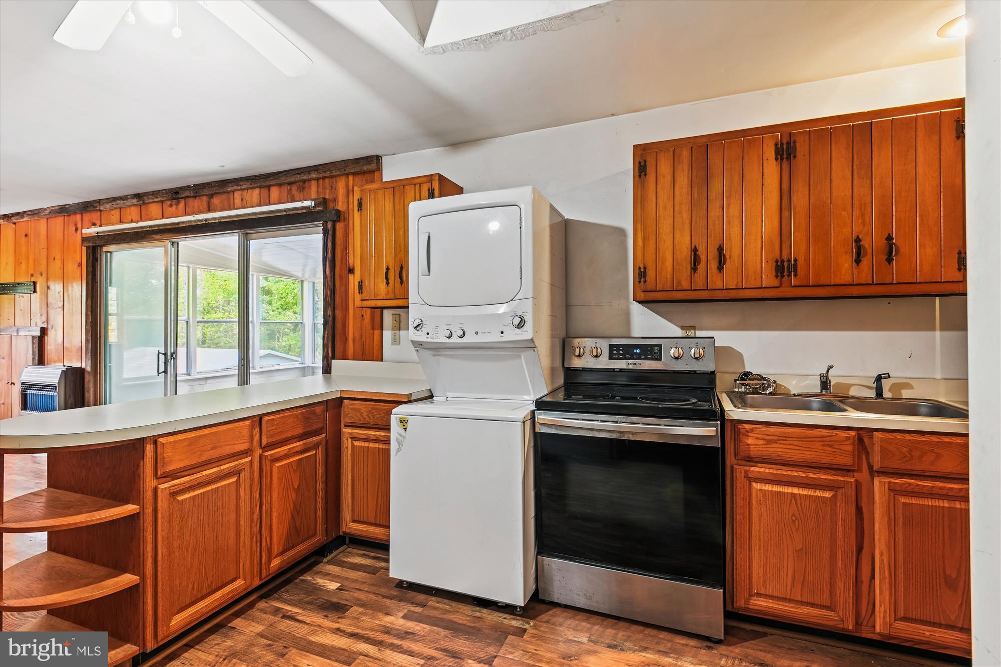 1836 Cherry Road Annapolis, MD 21409 - Photo 64 of 82 Efficient Stacked Washer/Dryer