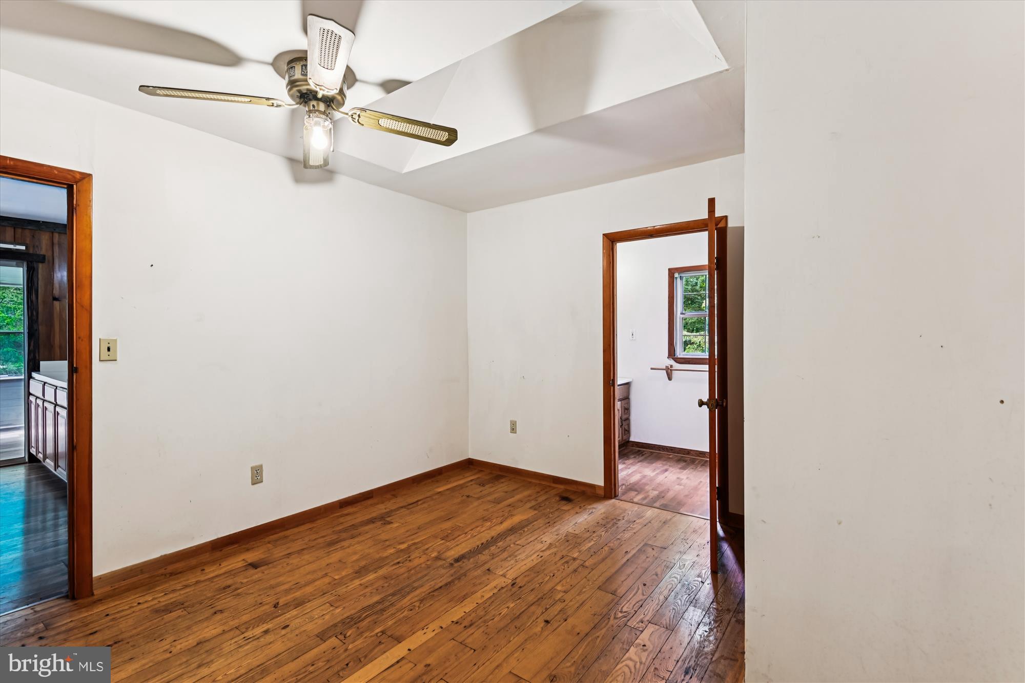 1836 Cherry Road Annapolis, MD 21409 - Photo 67 of 82 Eaved Ceiling & Stylish Ceiling Fan