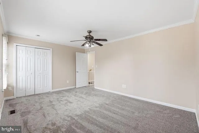 $2,400 | 310 I South 11th Street, Purcellville, VA 20132