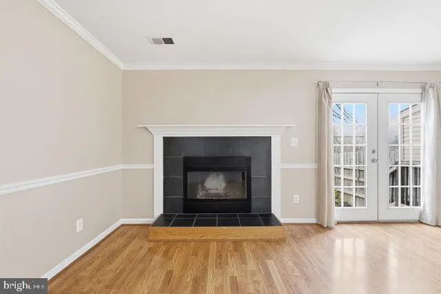 $2,400 | 310 I South 11th Street, Purcellville, VA 20132