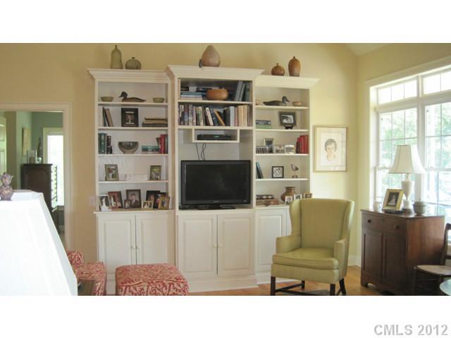 1444 Barron Point Road Rock Hill, SC 29732 - Photo 8 of 16 Gallery Image 8