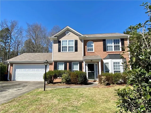 $2,300 | 975 Brushy Creek Court, Suwanee, GA 30024