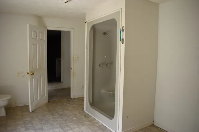 $124,500 | 141 Maple Street, Linden, TN 37096