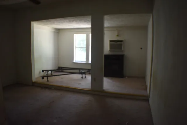 $124,500 | 141 Maple Street, Linden, TN 37096