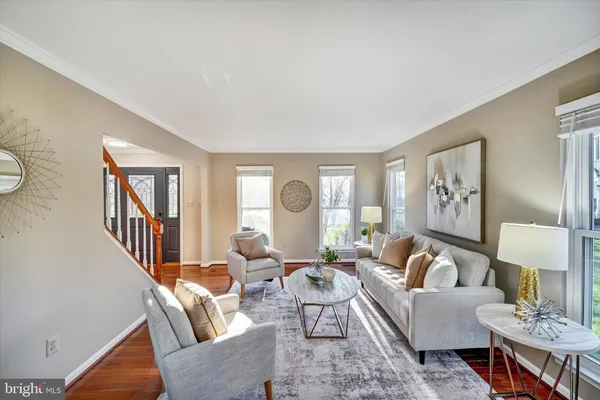 $1,099,900 | 3124 Ashburton Avenue, Herndon, VA 20171
