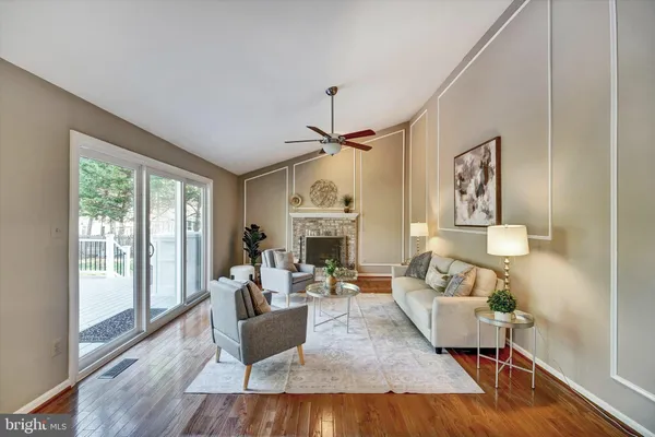 $1,099,900 | 3124 Ashburton Avenue, Herndon, VA 20171