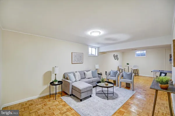 $1,099,900 | 3124 Ashburton Avenue, Herndon, VA 20171