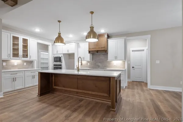 $629,900 | 3729 Riverhill Drive, Fayetteville, NC 28306