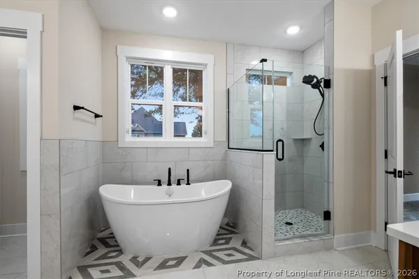 $629,900 | 3729 Riverhill Drive, Fayetteville, NC 28306