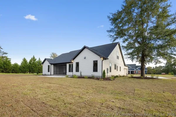 $629,900 | 3729 Riverhill Drive, Fayetteville, NC 28306