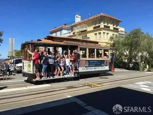 $2,750,000 | 1162 Vallejo Street, San Francisco, CA 94109