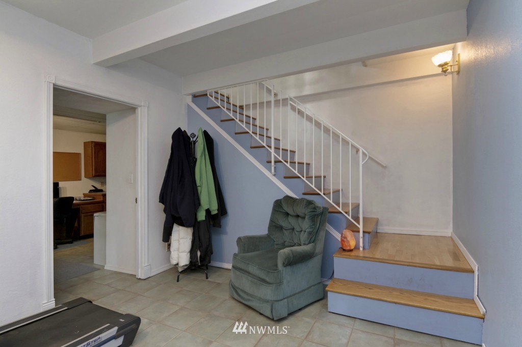 1636 Diamond Loop Bellingham, WA 98226 - Photo 17 of 25