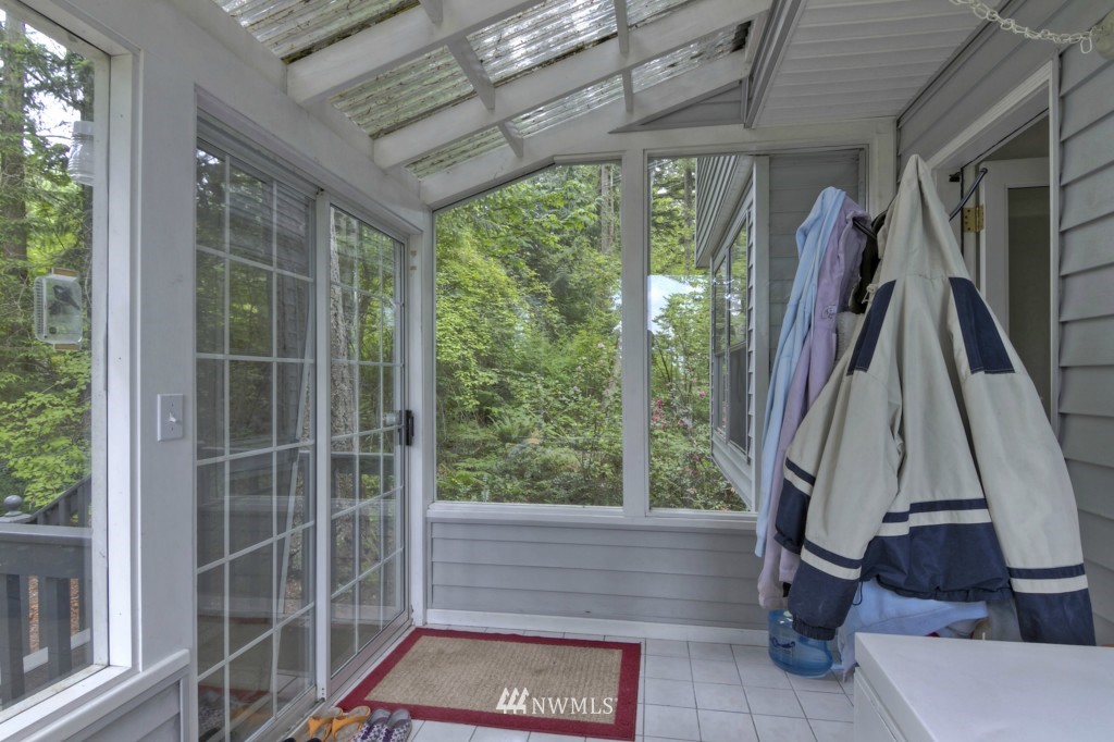 1636 Diamond Loop Bellingham, WA 98226 - Photo 10 of 25