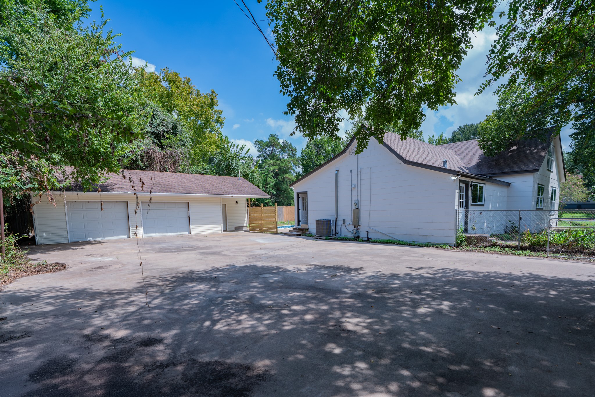 2145 16th Street Hempstead, TX 77445 - Photo 36 of 36 a house with a yard
