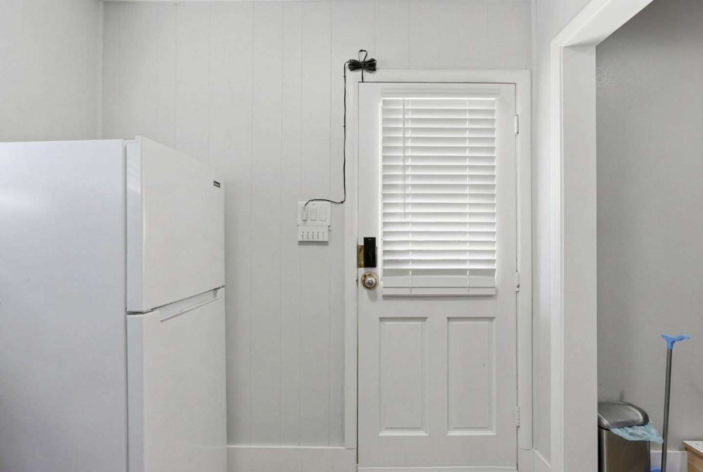 83 North King Road San Jose, CA 95116 - Photo 40 of 51 a bathroom with a shower