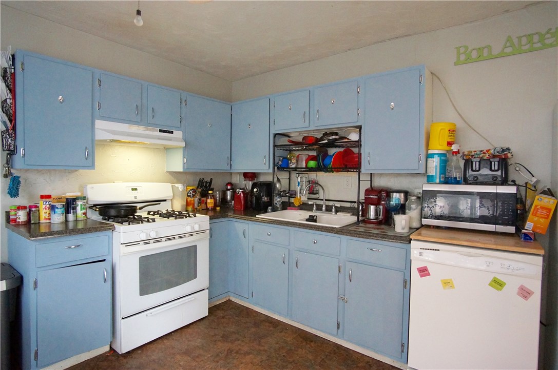 160 Asylum Street Woonsocket, RI 02895 - Photo 15 of 24 Gallery Image 15