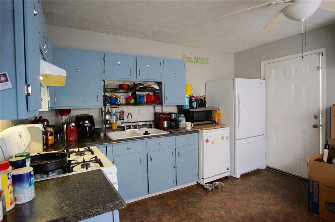 160 Asylum Street Woonsocket, RI 02895 - Photo 16 of 24 Gallery Image 16
