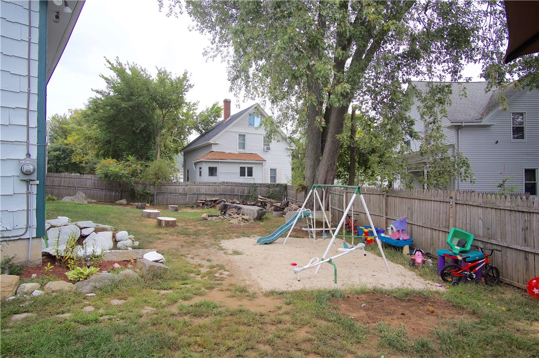 160 Asylum Street Woonsocket, RI 02895 - Photo 19 of 24 Gallery Image 19
