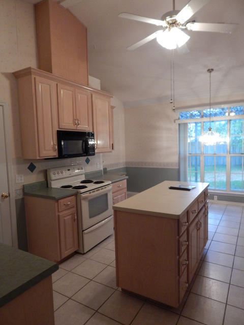 4582 Live Oak Church Road Crestview, FL 32539 - Photo 10 of 40 Gallery Image 10