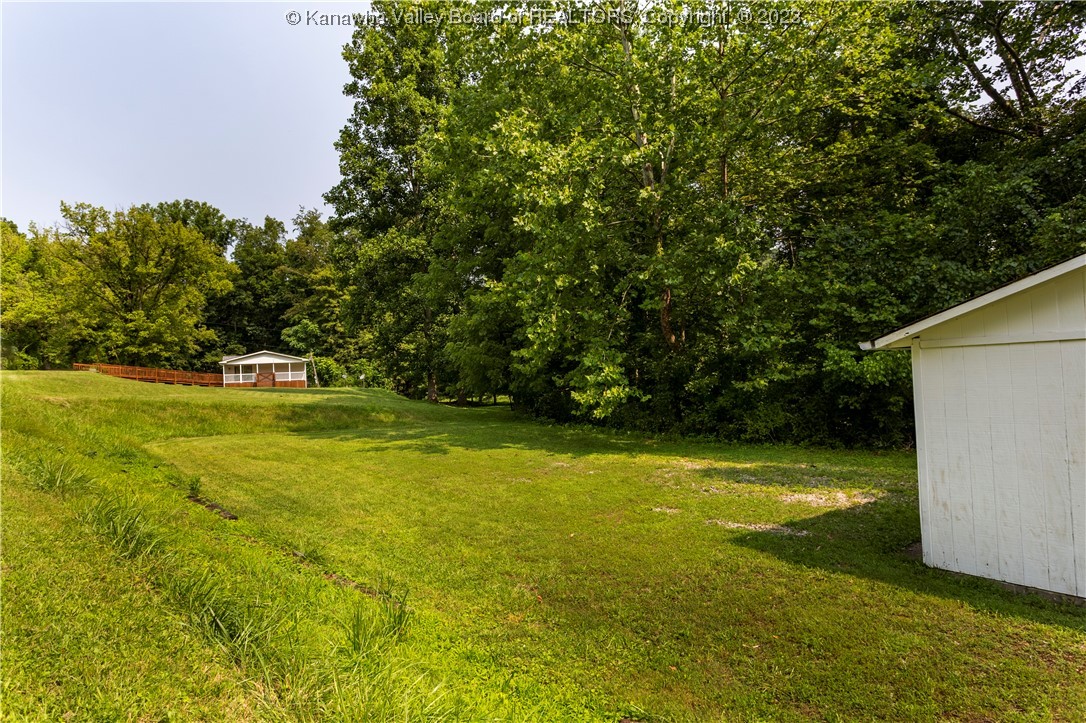 1607 Hedrick Road Scott Depot, WV 25560 - Photo 24 of 33 Gallery Image 24